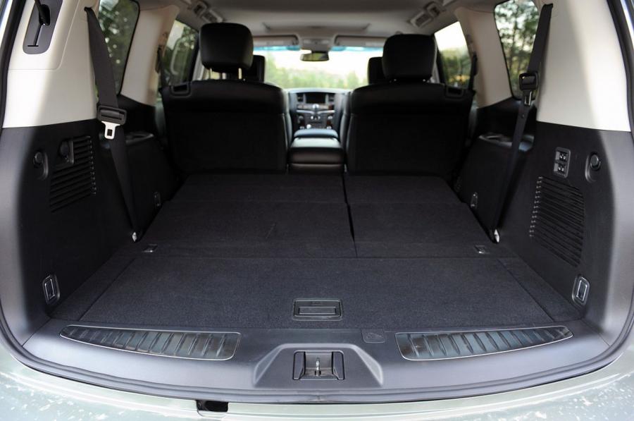 Infiniti QX56 2012 года  (фото 4 из 64)